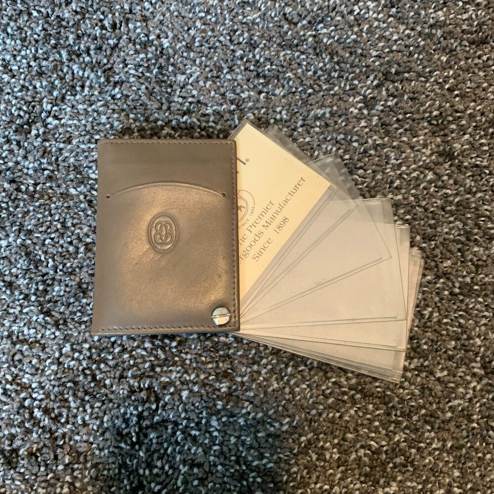 Buxton Vintage Taupe/Light Brown windowed card/picture/ID holder